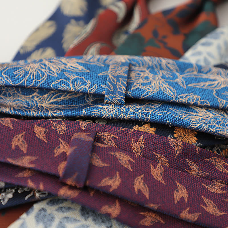 Cravate en jacquard vintage à plumes flottantes pour homme