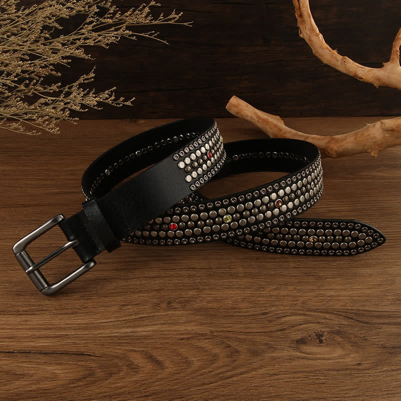 Ceinture en cuir argentée à rivets ronds et cristaux tendance