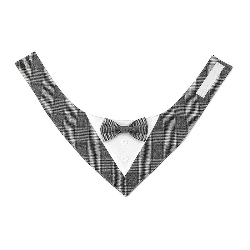 Bandana smoking pour chien avec noeud papillon