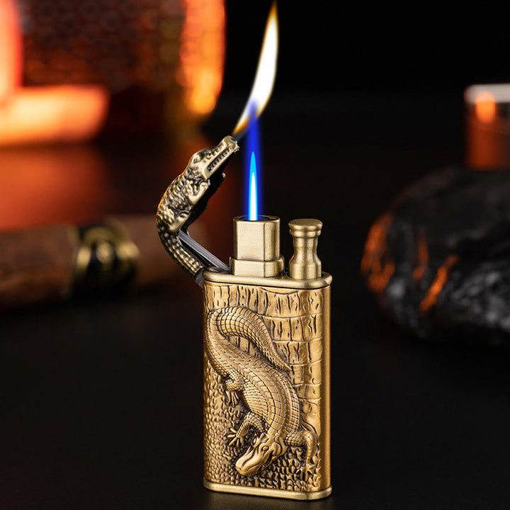 Briquet butane rechargeable à double flamme avec tête d'alligator en relief