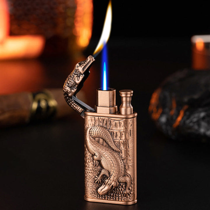 Briquet butane rechargeable à double flamme avec tête d'alligator en relief