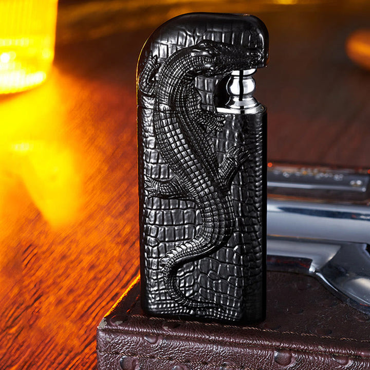 Briquet butane rechargeable à double flamme en relief motif crocodile sauvage
