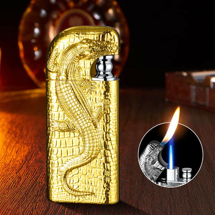 Briquet butane rechargeable à double flamme en relief motif crocodile sauvage