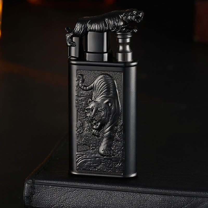 Briquet au butane rechargeable à double flamme en relief Fierce Tiger