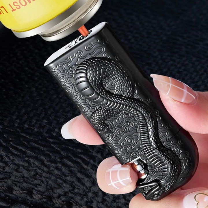 Briquet au butane rechargeable à double flamme en relief Serpent King
