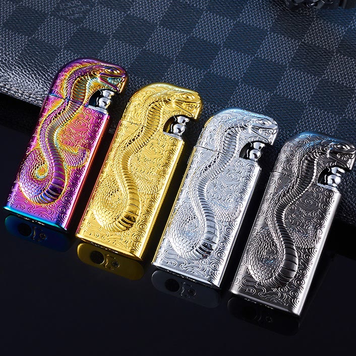 Briquet au butane rechargeable à double flamme en relief Serpent King