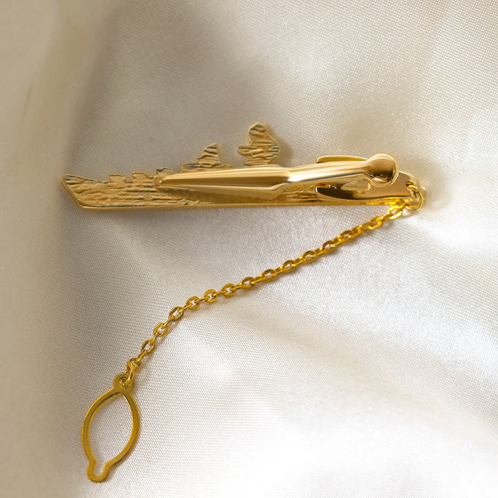 Pince à cravate en forme de navire de guerre avec ancre pour costume