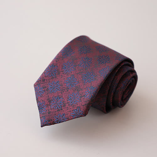 Cravate pour homme à motif de fleurs violettes et vertes