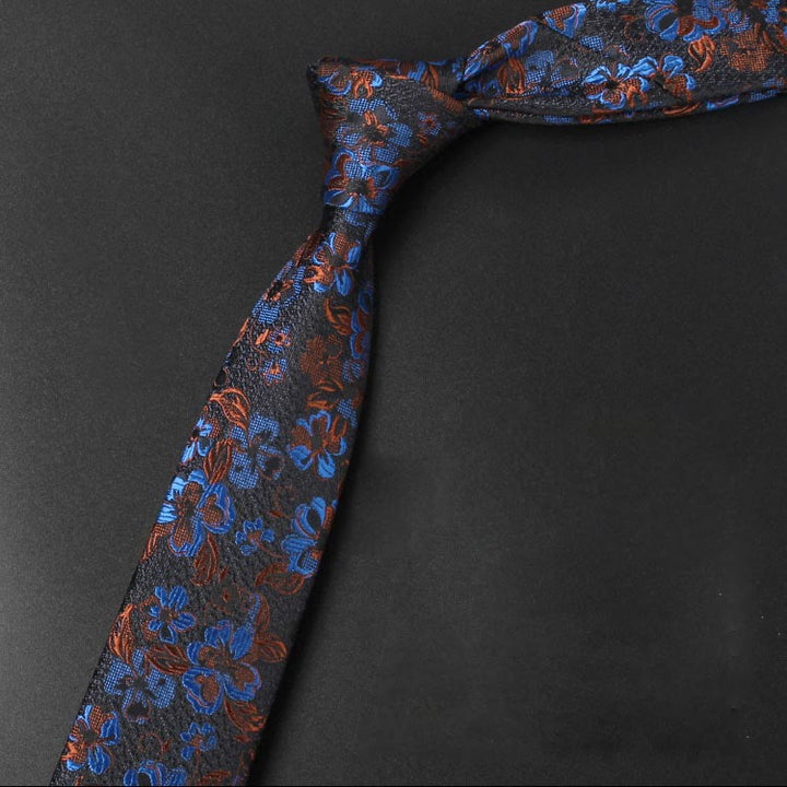 Cravate pour homme à motif de fleurs tendres