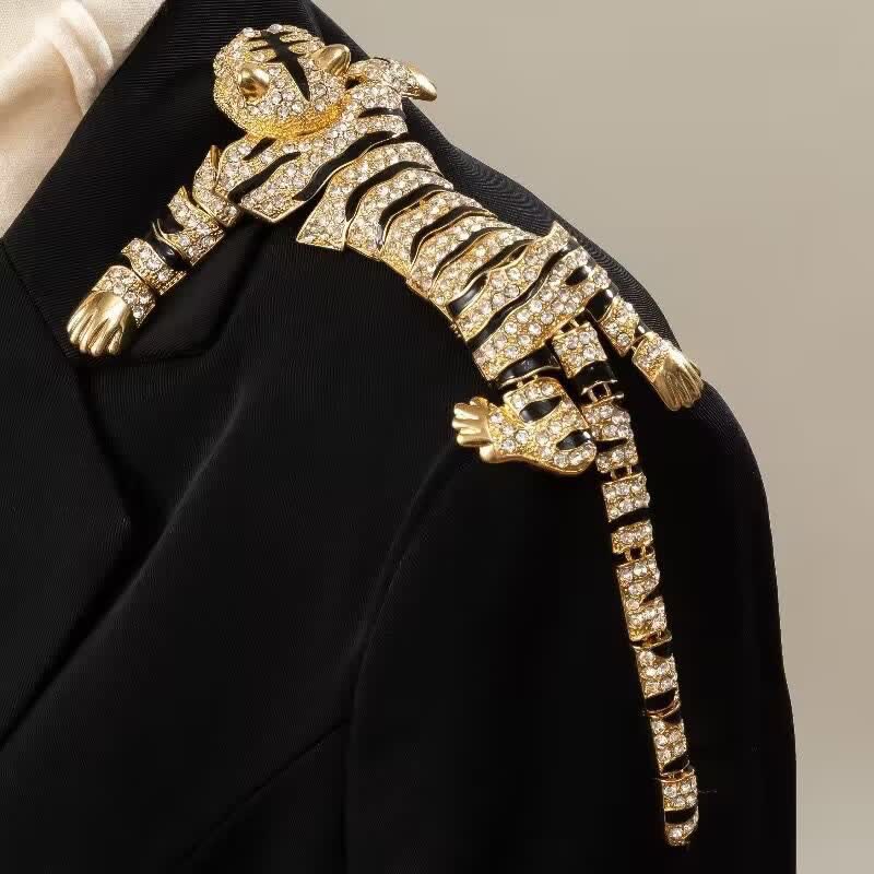 Grande broche de luxe en strass scintillants pour homme, motif tigre majestueux - image 11