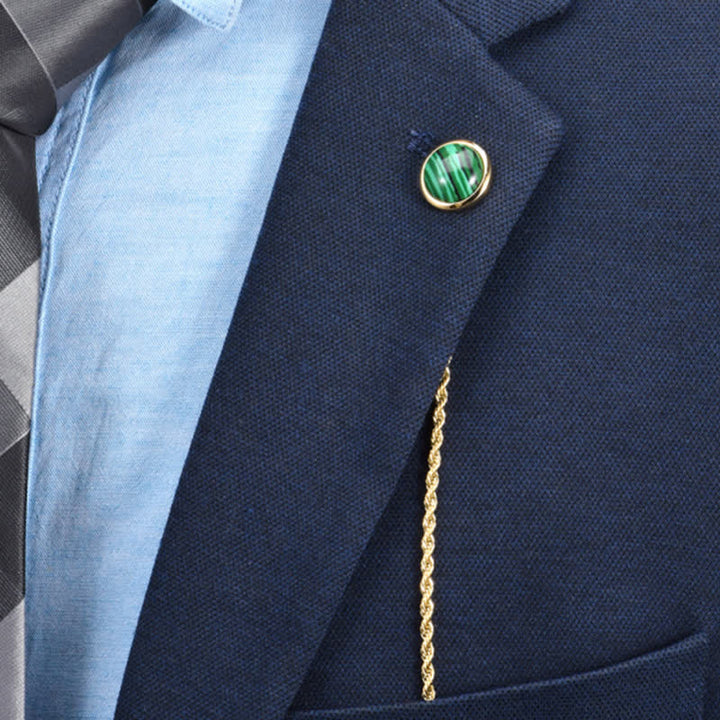 Broche de costume classique pour homme en pierre précieuse naturelle avec chaîne suspendue