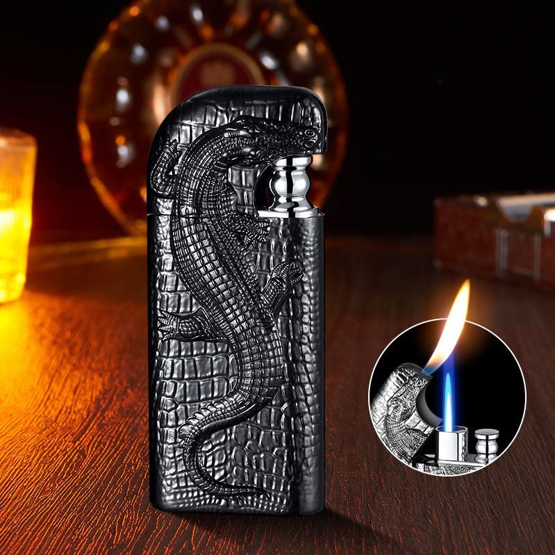 Briquet butane rechargeable à double flamme en relief motif crocodile sauvage