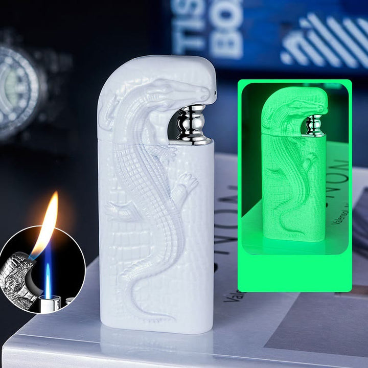 Briquet butane rechargeable à double flamme en relief motif crocodile sauvage