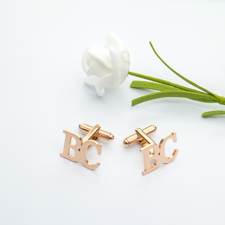 1 paire de couvre-boutons de costume personnalisés avec lettres - Or rose - Avec boîte en bois - image 5