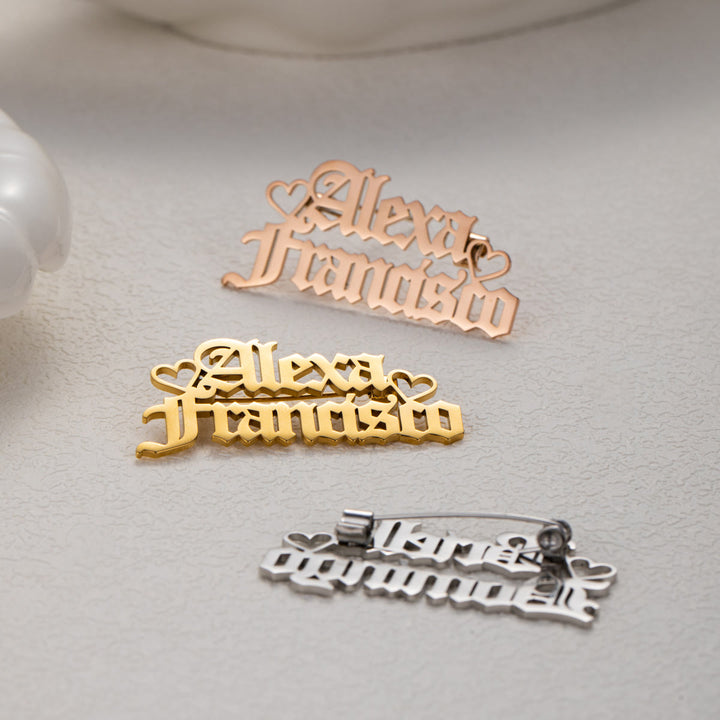 Broche personnalisée à deux noms, accessoires de costume en acier inoxydable