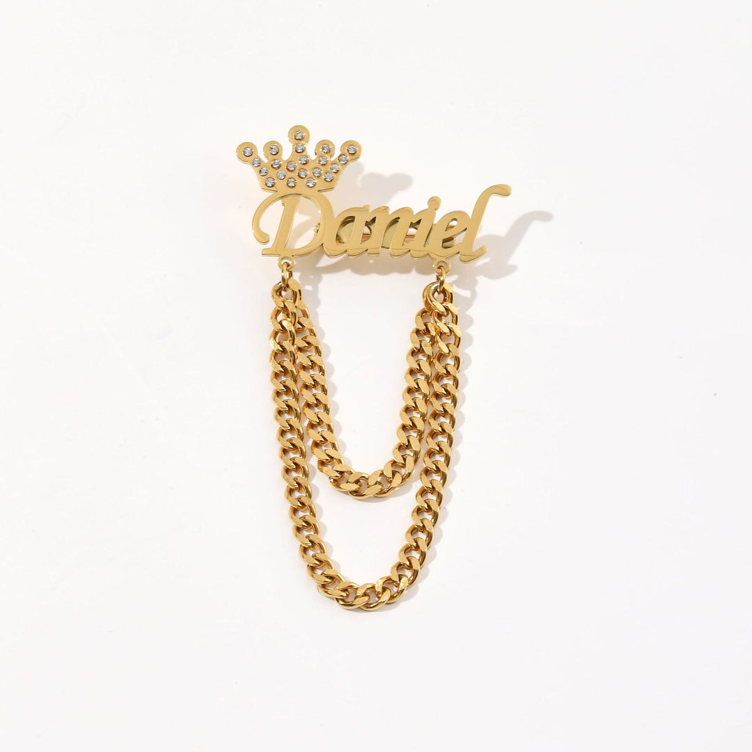 Broche personnalisée avec votre nom et couronne décorative, accessoires de costume