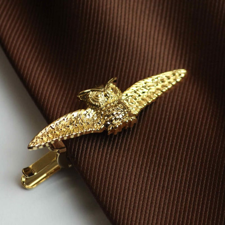 Pince à cravate hibou volant doré pour homme - image 1