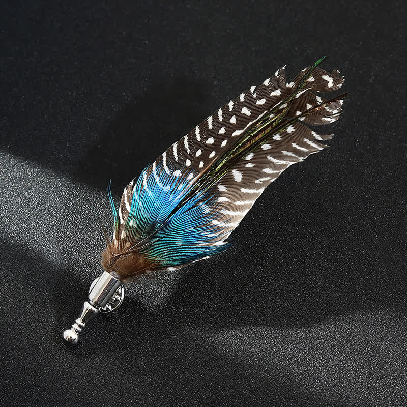 Broche unisexe classique en plumes de paon colorées pour fête de mariage