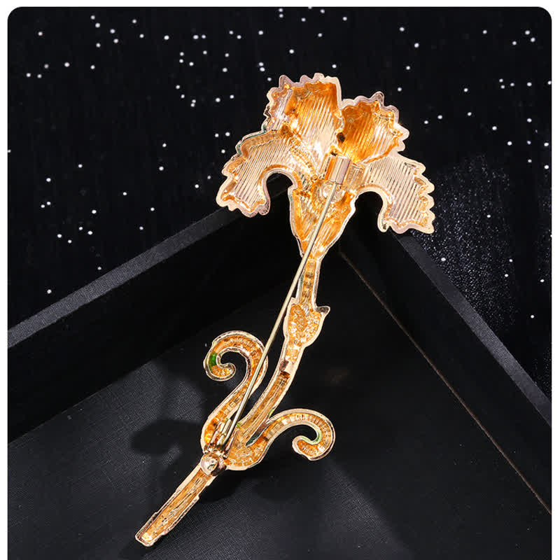 Jolie broche œillet émaillée pour femme