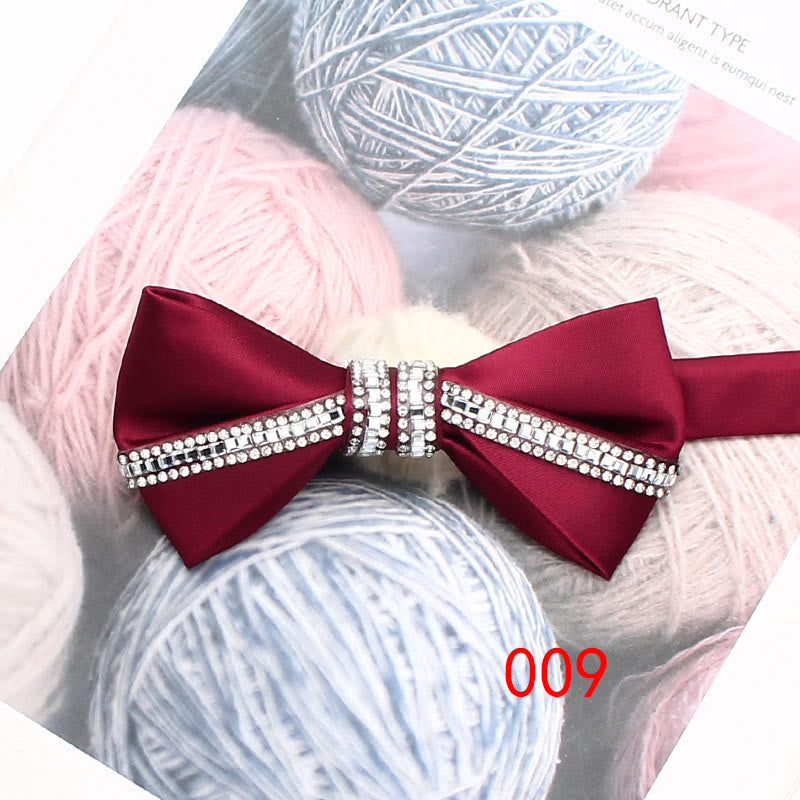 Nœud papillon à bretelles réglables en satin de soie à paillettes et diamants