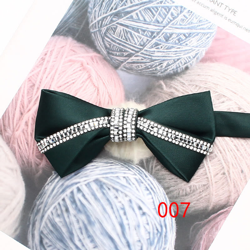 Nœud papillon à bretelles réglables en satin de soie à paillettes et diamants