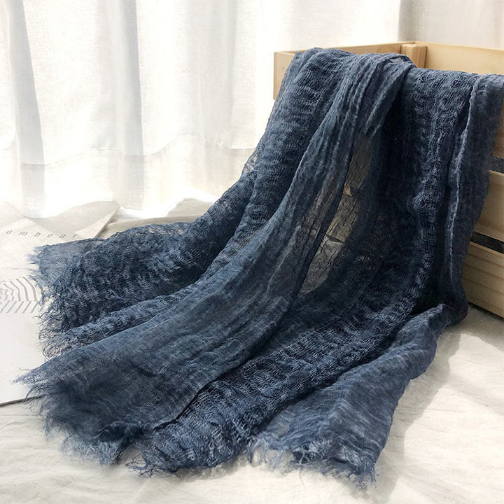 Écharpe fine et légère de couleur unie pour femme - image 17