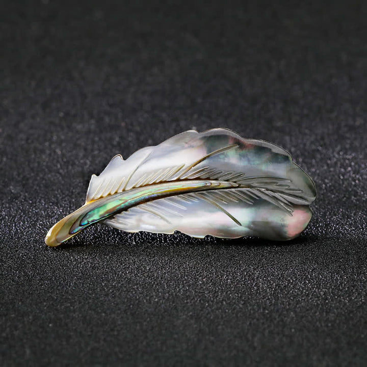 Broche unisexe en forme de plume en coquillage d'ormeau naturel