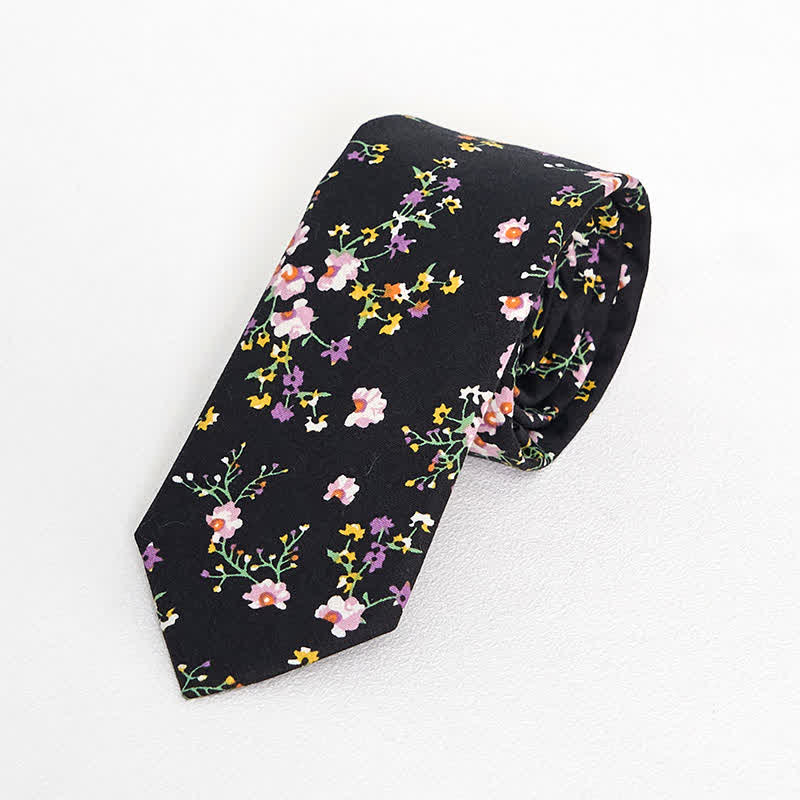 Cravate florale vintage pour homme