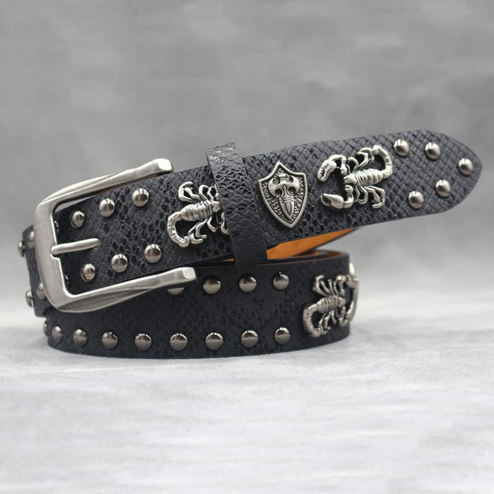 Ceinture en cuir noir à imprimé peau de serpent et rivets scorpion argentés antiques
