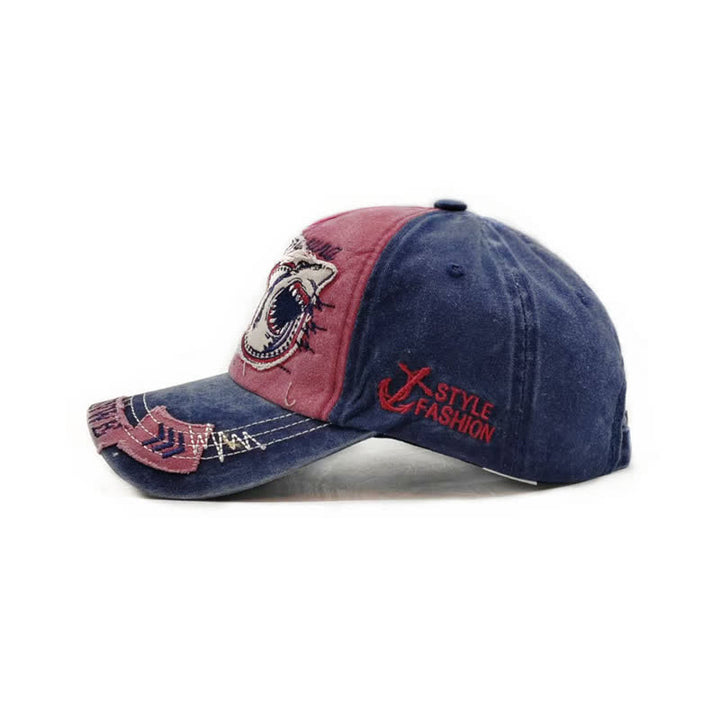 Casquette de baseball délavée à bords effilochés et brodés de requins