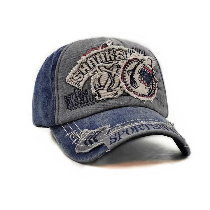 Casquette de baseball délavée à bords effilochés et brodés de requins