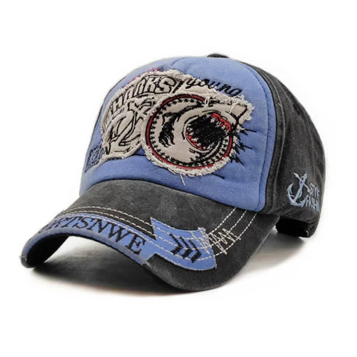 Casquette de baseball délavée à bords effilochés et brodés de requins