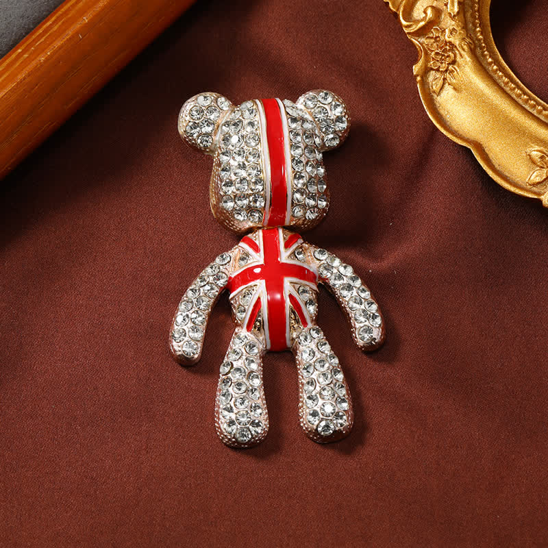 Broche exquise en cristal représentant un ours mignon avec le drapeau britannique