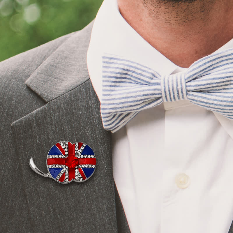 Broche en émail en forme de fleur de pavot avec drapeau britannique