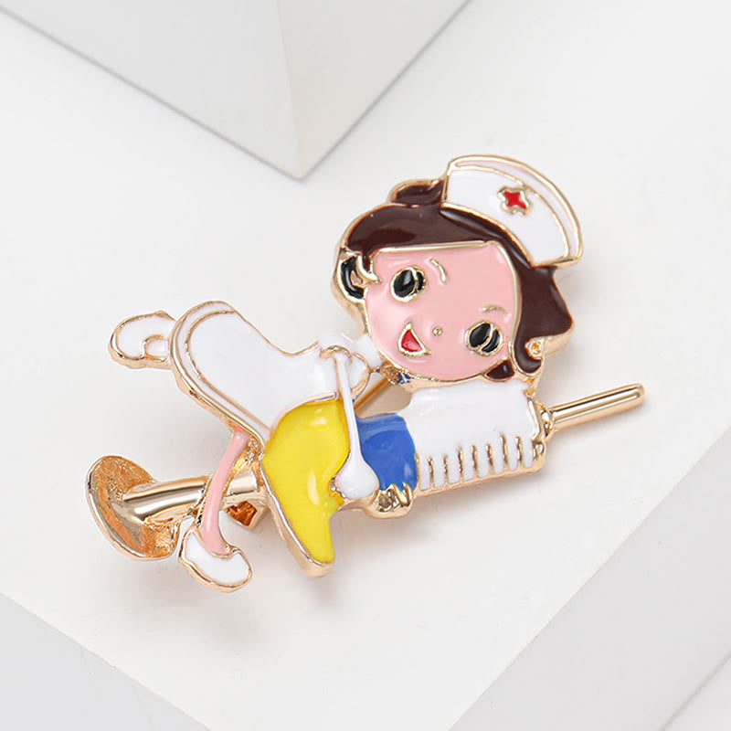 Broche en émail pour infirmière médicale