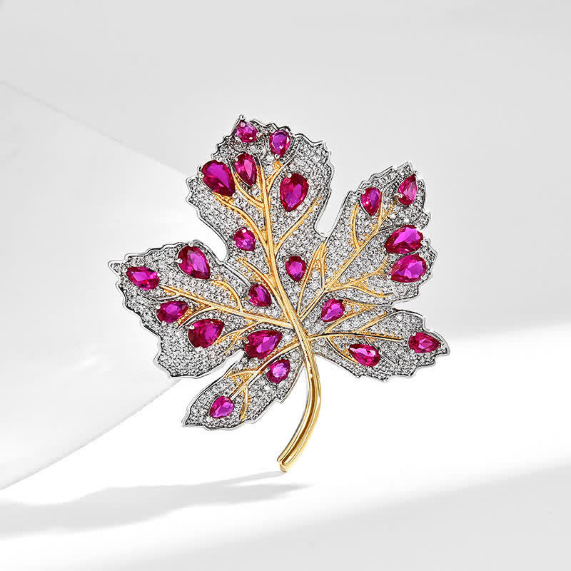Broche feuille d'érable rose et cristal blanc pour femme