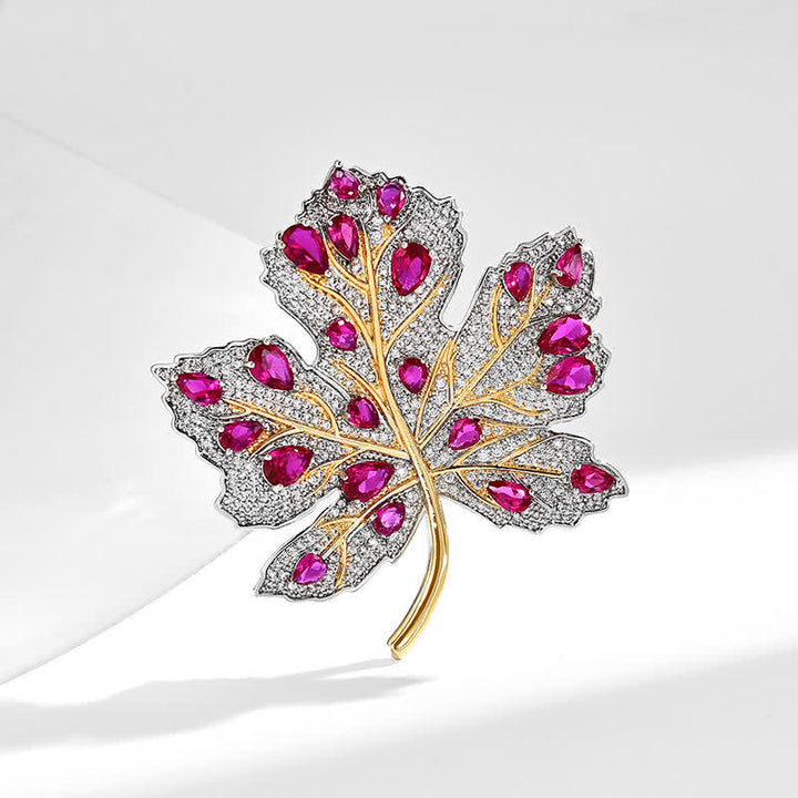 Broche feuille d'érable rose et cristal blanc pour femme