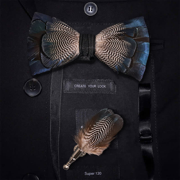 Nœud papillon en plumes de canard colvert bleu et blanc avec épingle à revers