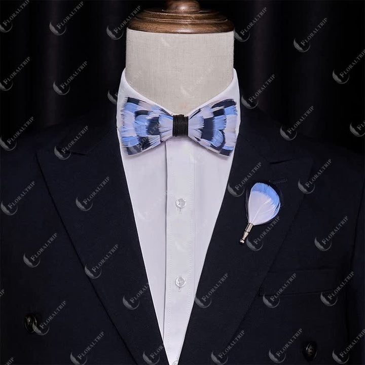 Nœud papillon à plumes bleu et blanc pour enfant avec épingle à revers