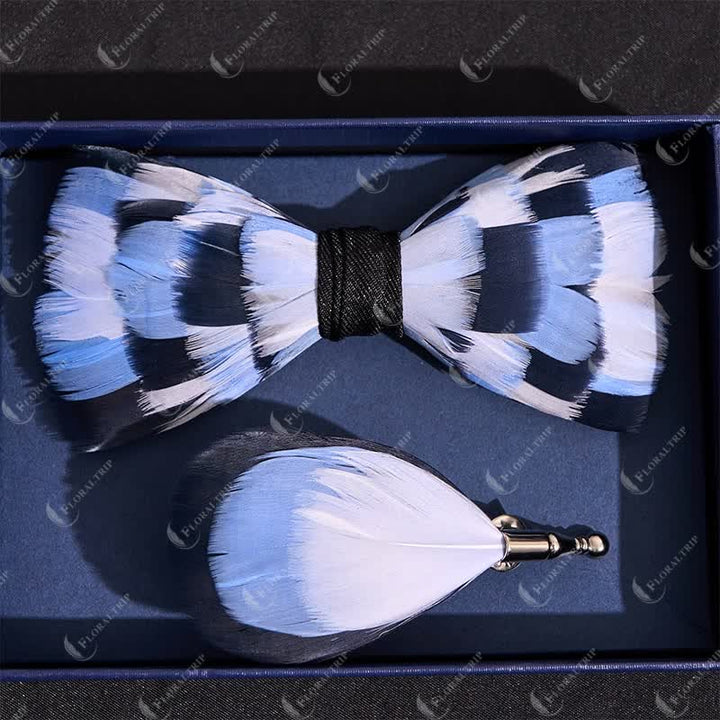Nœud papillon à plumes bleu et blanc pour enfant avec épingle à revers