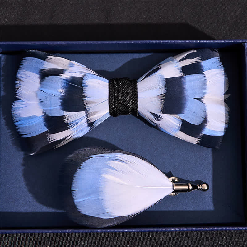 Nœud papillon à plumes bleu et blanc pour enfant avec épingle à revers