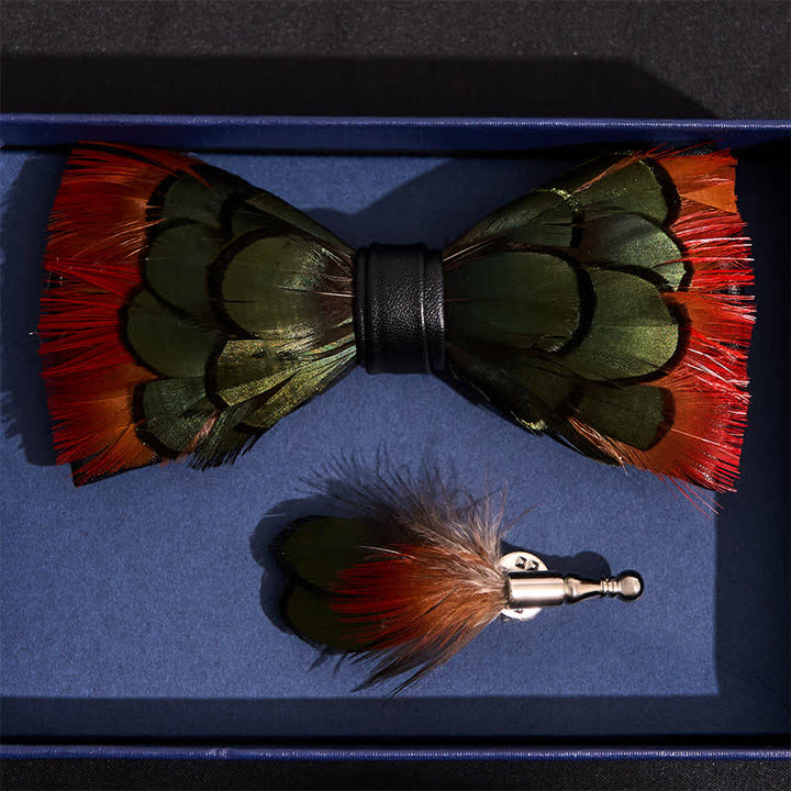 Nœud papillon en plumes de faisan orange et vert avec épingle à revers