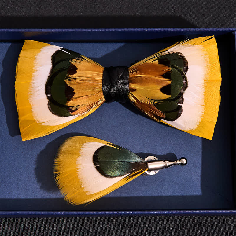 Nœud papillon à plumes jaunes et blanches