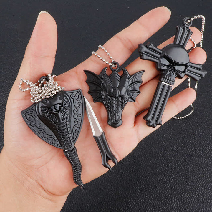 Collier pendentif mini-lame cachée en forme de serpent et de crâne de dragon noir