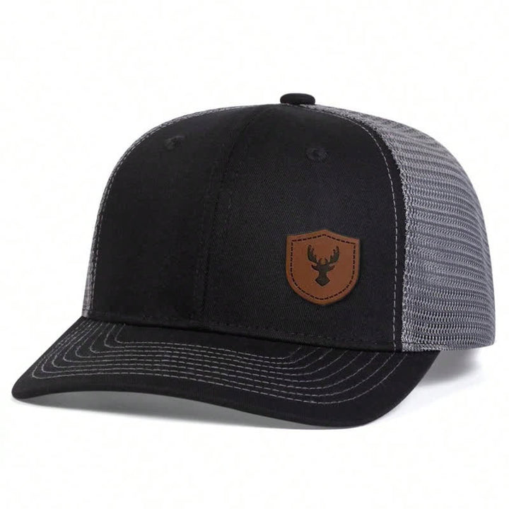 Petite casquette de camionneur avec patch en cuir marron et bois de cerf