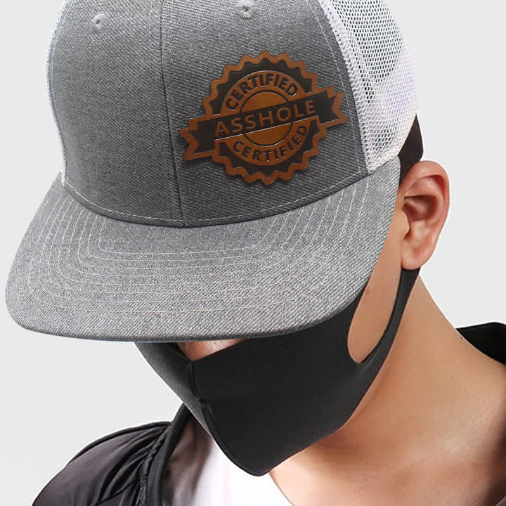 Casquette de camionneur en cuir marron avec motif de lettres