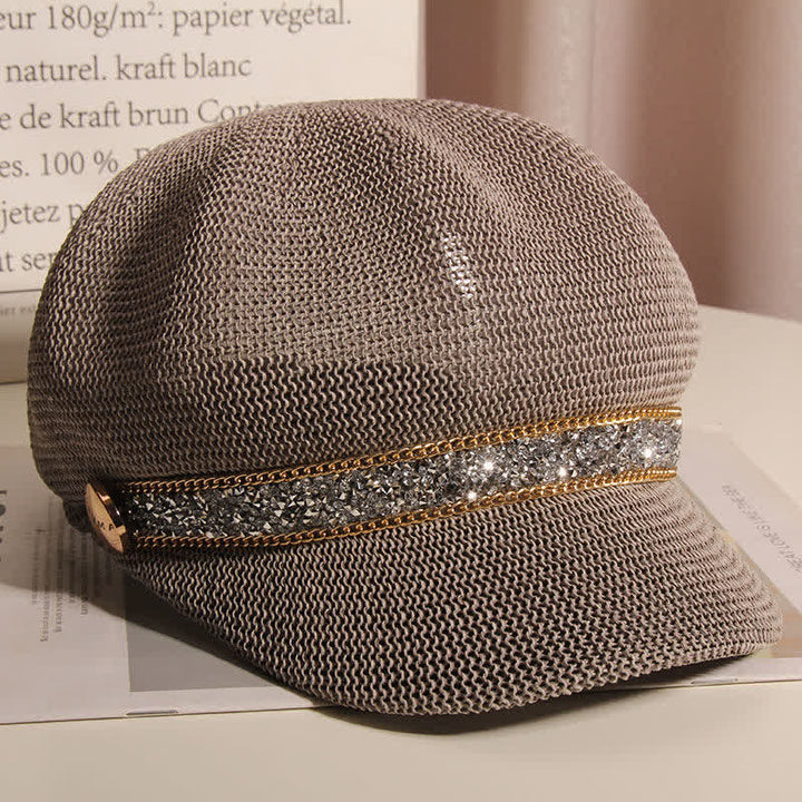 Béret chic en paille avec chaîne dorée et strass argentés pour femme