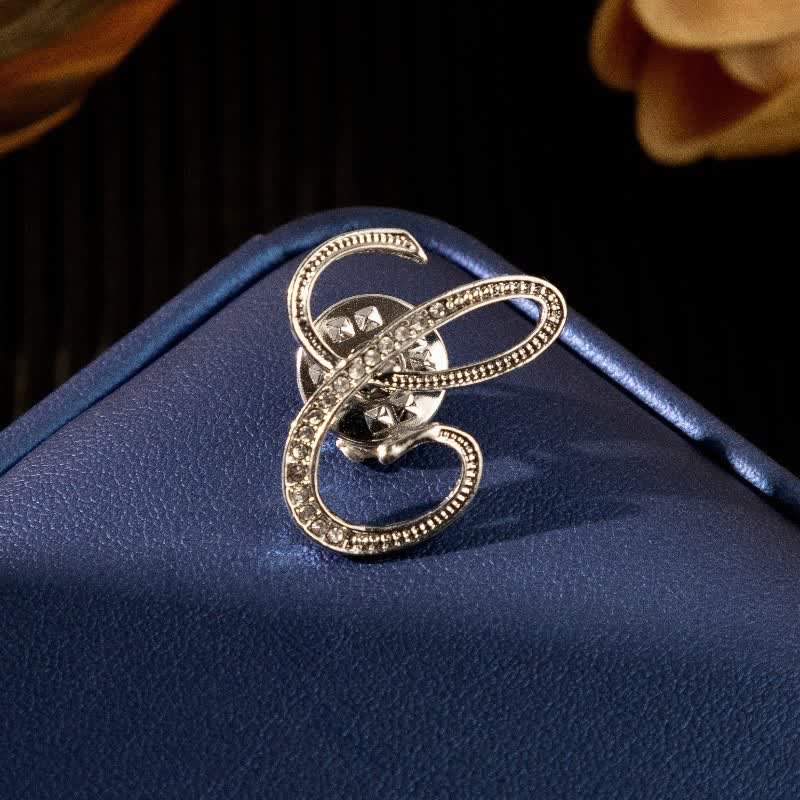 Broche en argent et strass avec lettre initiale 26 de l'alphabet