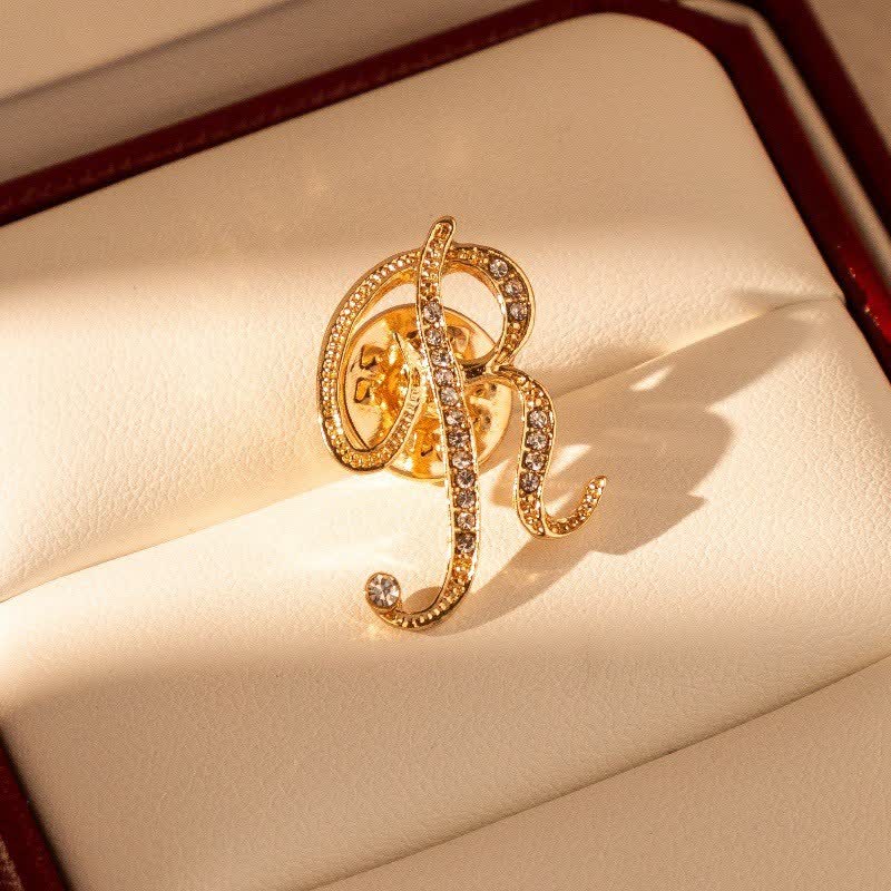 Broche en strass avec initiale 26 en or