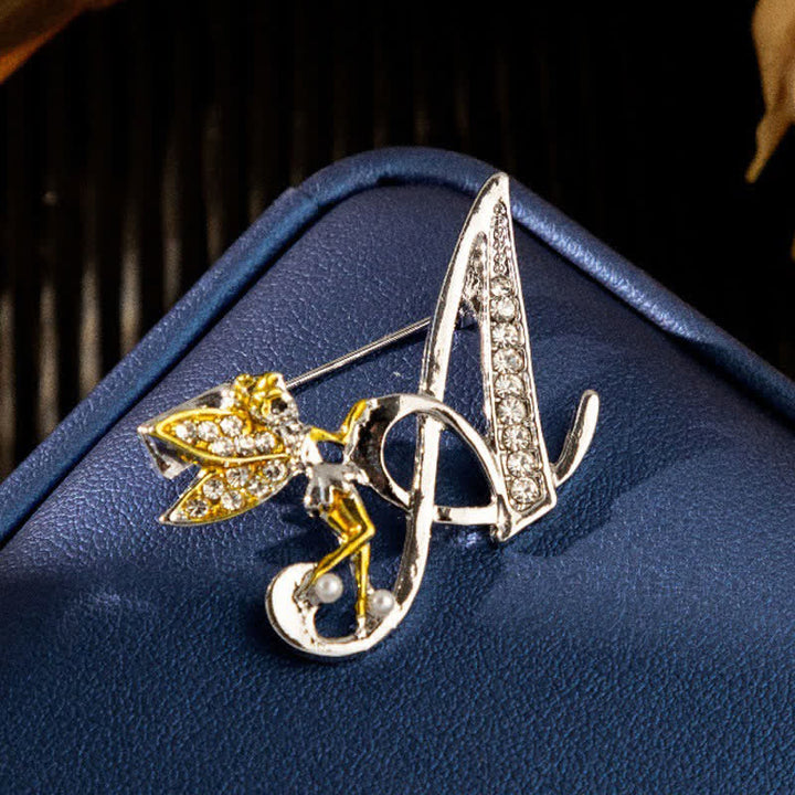 Broche papillon de course en cristal avec lettre initiale 26 de l'alphabet